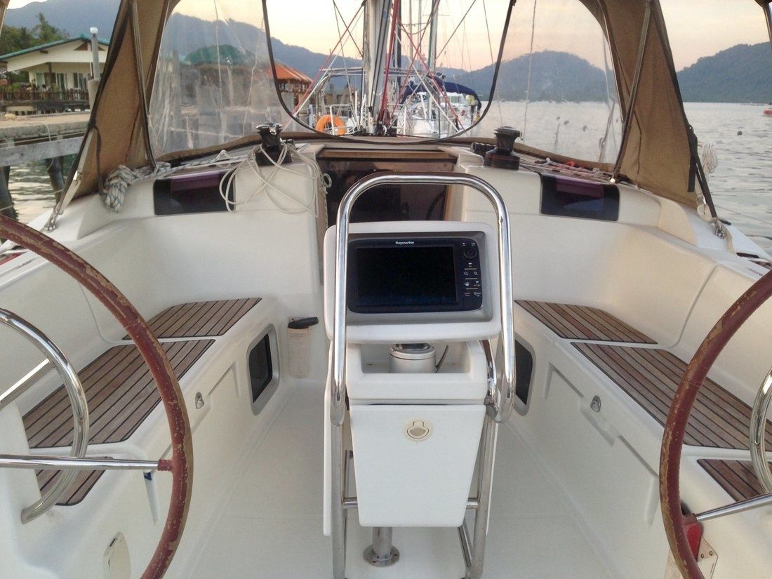 Jeanneau Sun Odyssey 409 | Malee
