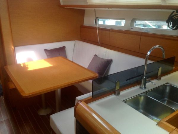 Jeanneau Sun Odyssey 409 | Malee