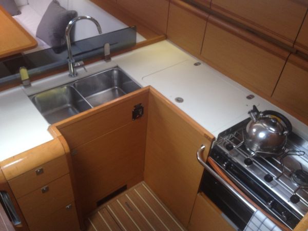Jeanneau Sun Odyssey 409 | Malee