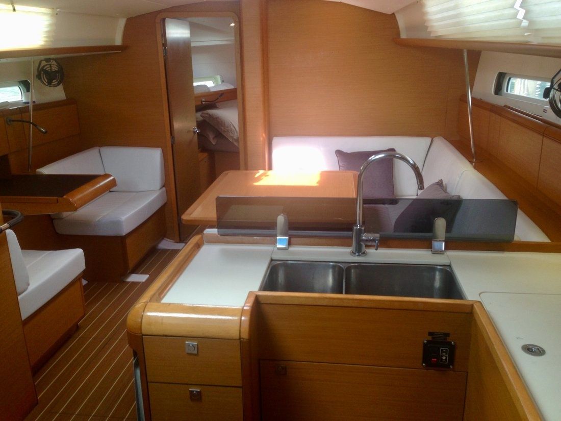 Jeanneau Sun Odyssey 409 | Malee
