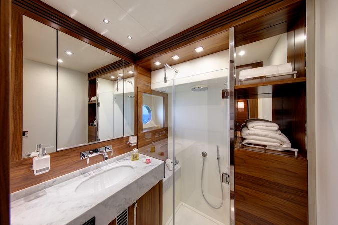 Sunseeker 68 | Maia Fair