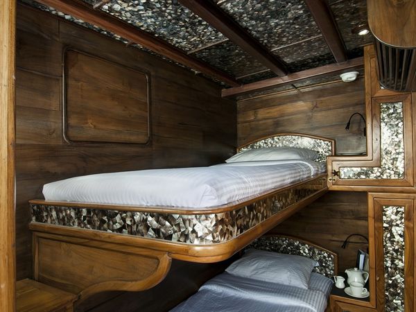 Custom Built Phinisi | Manta Mae