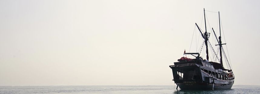 Custom Built Phinisi | Manta Mae