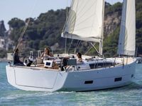 Dufour 390 (2019)