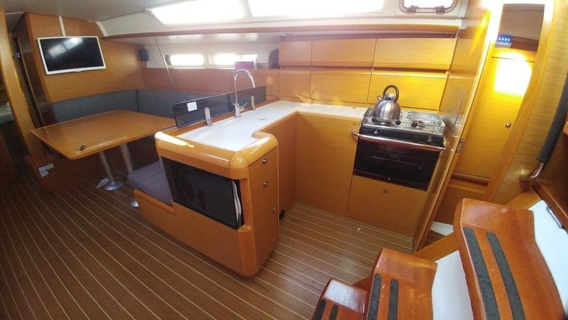 Jeanneau Sun Odyssey 439 | Spirus