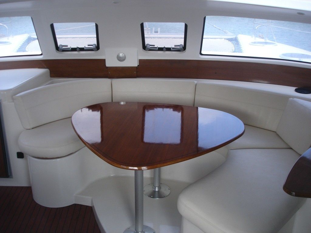 Fountaine Pajot Lavezzi 40 | Bon Vent Segon