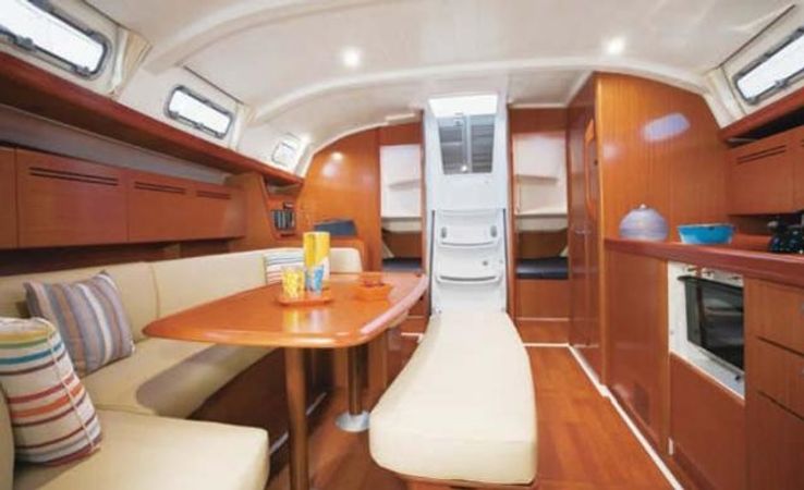 Beneteau Cyclades 43.4 | Orion 2