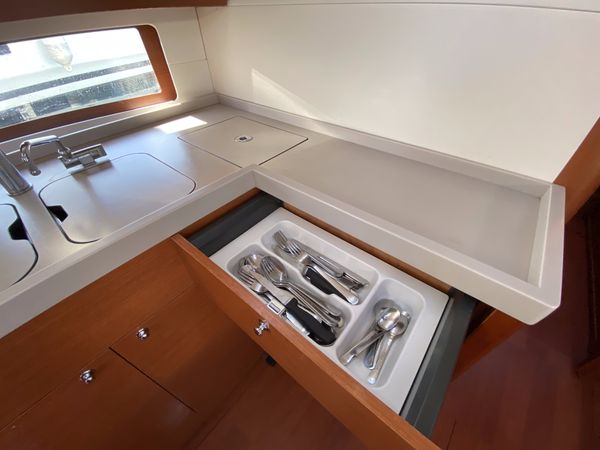 Beneteau Oceanis 46.1 | No Stress