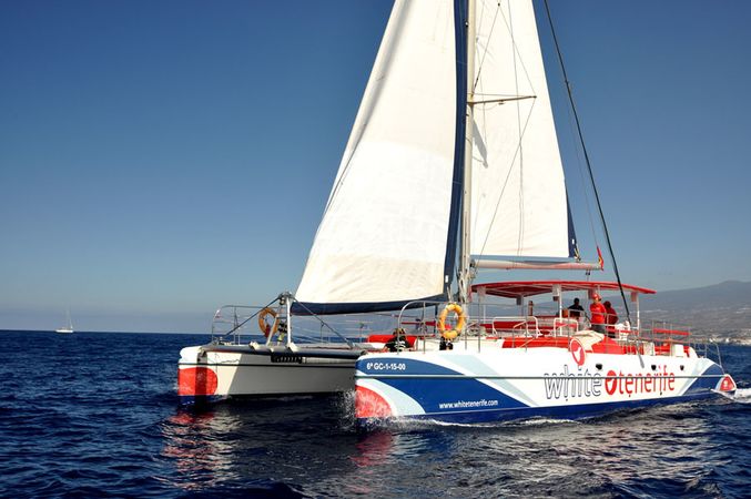 Fountaine Pajot Eleuthera 60 | White Paradise Cat
