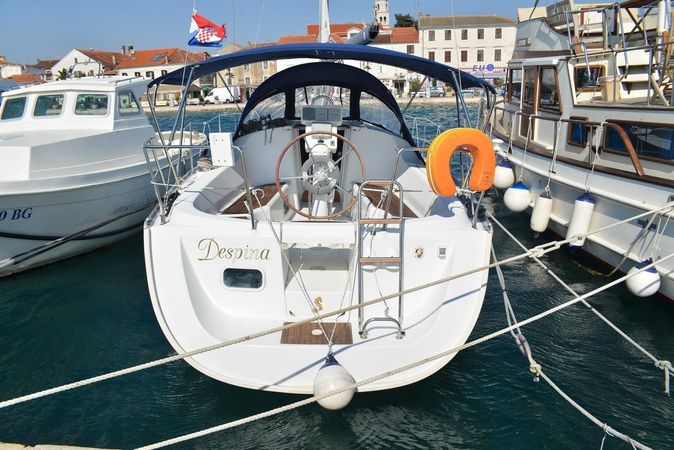 Beneteau Oceanis Clipper 323 | Despina