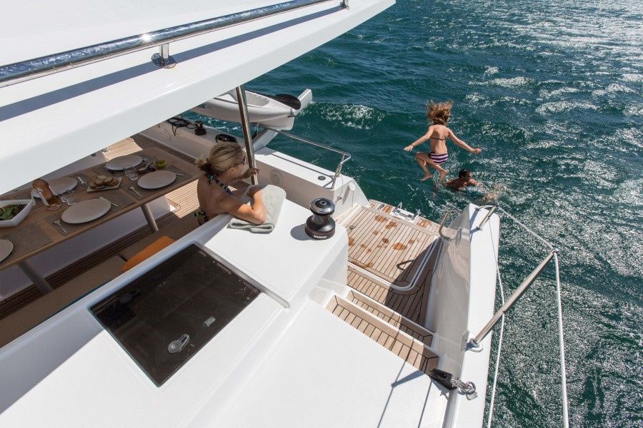 Fountaine Pajot Helia 44 | Allende