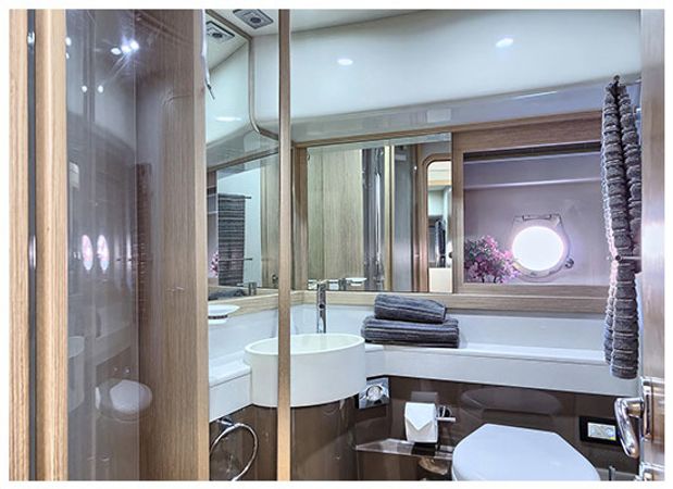 Ferretti 620 | Kimon