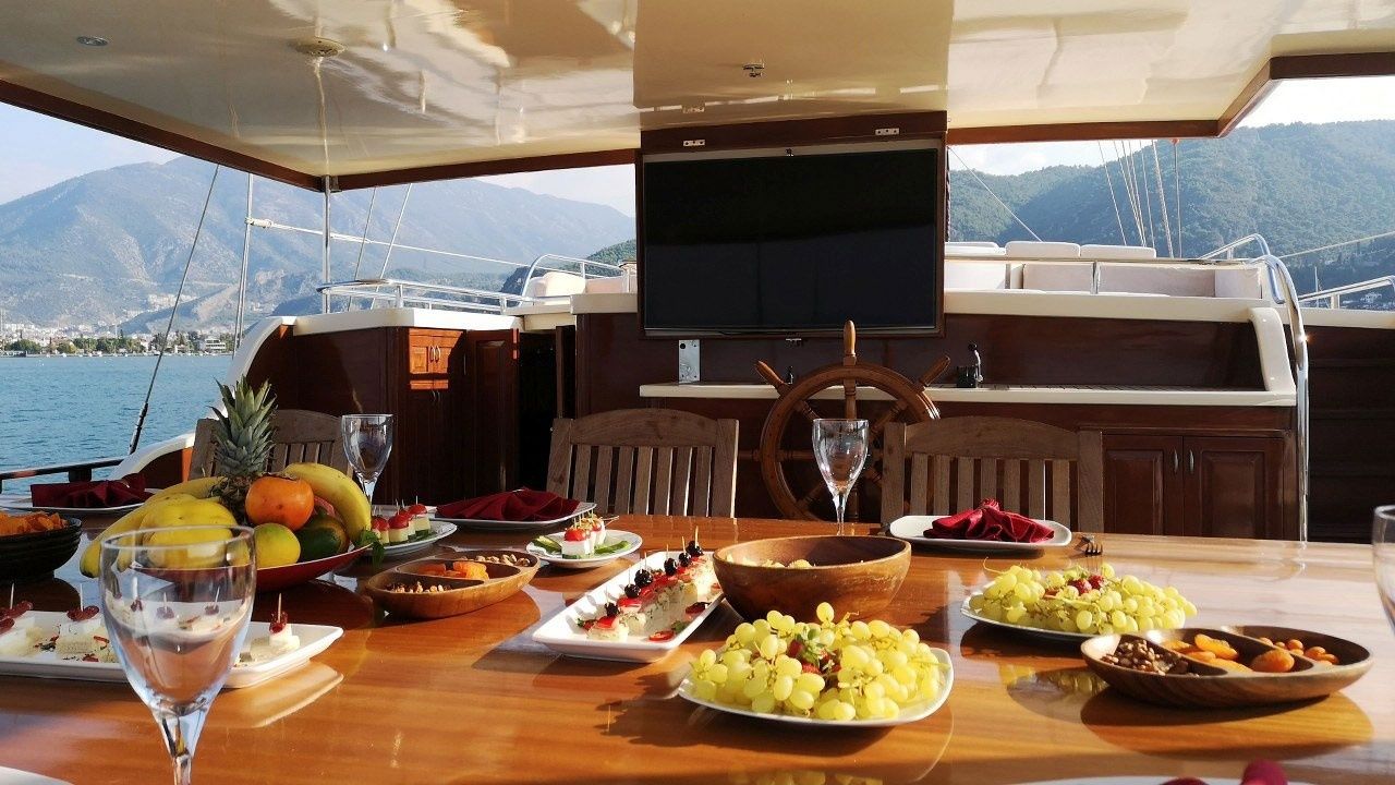 Gulet 98 | Diamond Lila