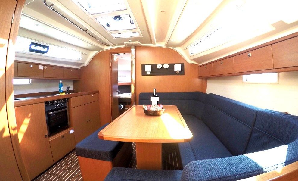 Bavaria Cruiser 41 | Cadenza