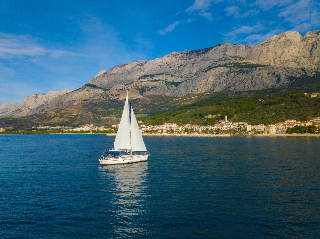 Bavaria Cruiser 40 | Lady Butterfly