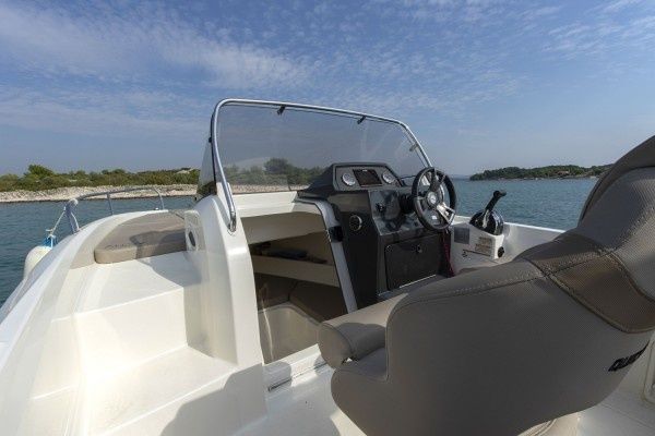 Quicksilver 605 | Aktiv