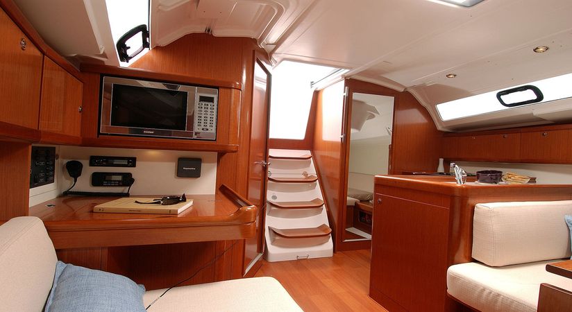 Beneteau Oceanis 37 | D'Artagnan