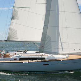 Beneteau Oceanis 37 | Soiree