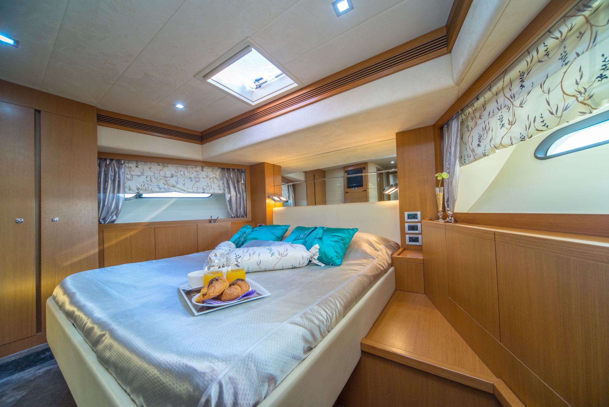 Ferretti 780 | Orlando L