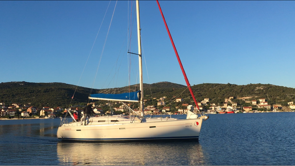 Beneteau Oceanis Clipper 393 | Mare