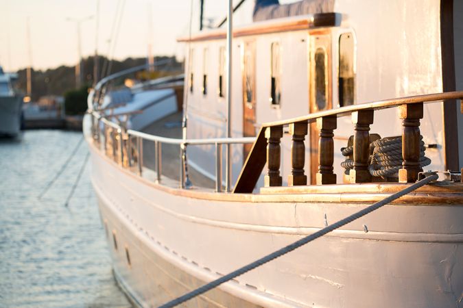 Motor Sailer 81 | Cosmos