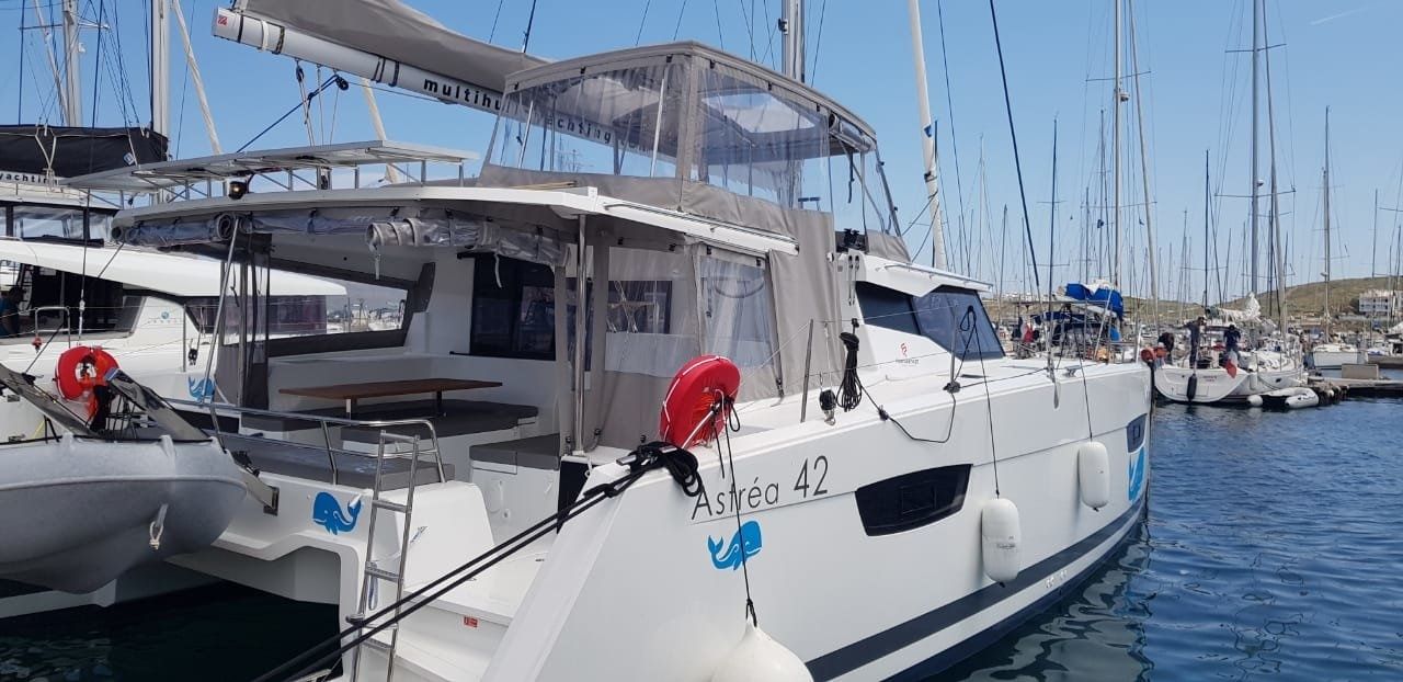 Fountaine Pajot Astrea 42 | Wild Baleine
