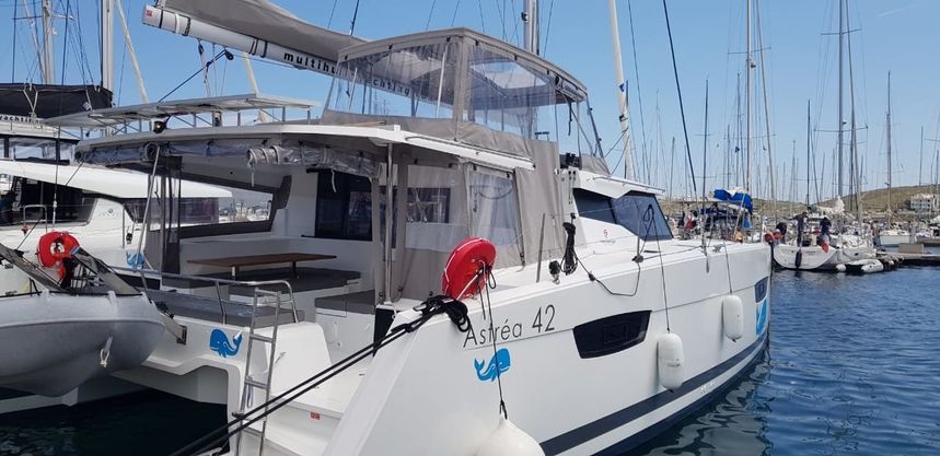 Fountaine Pajot Astrea 42 | Wild Baleine