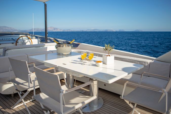 Sanlorenzo 84 | The Bird