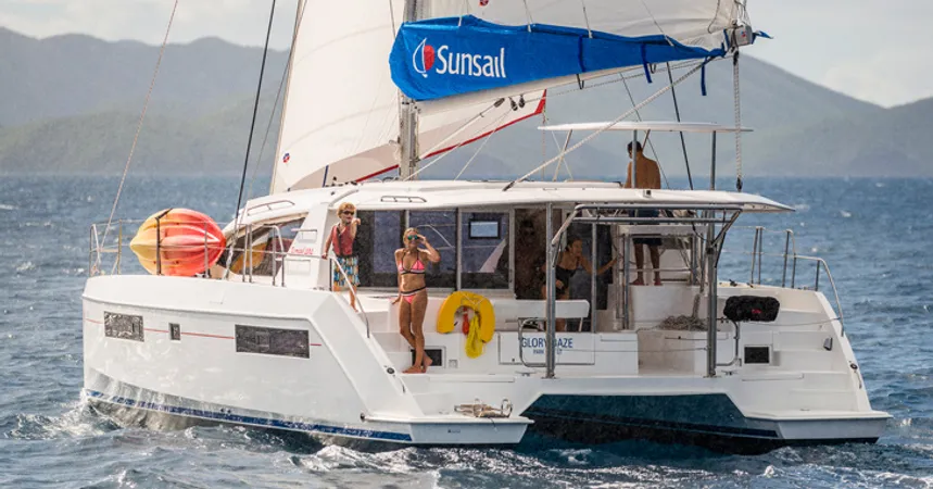 Leopard 40 | Sunsail 175