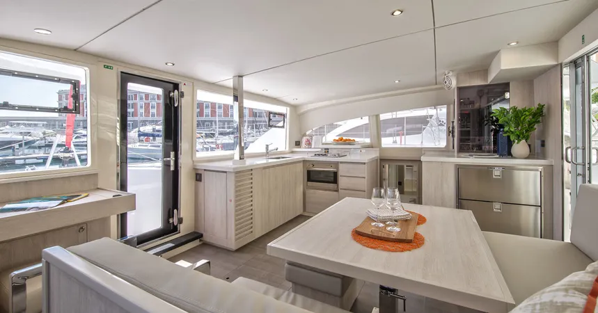 Leopard 40 | Sunsail 1712