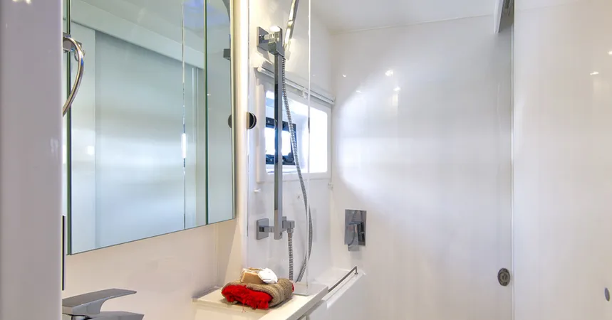 Leopard 40 | Sunsail 1718