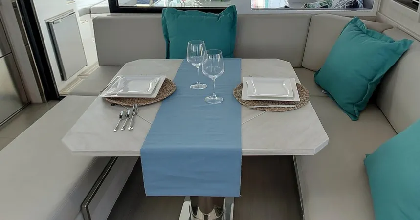 Leopard 45 | Sunsail 1715