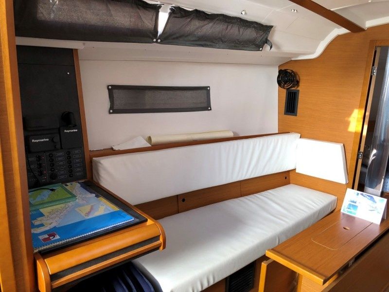 Jeanneau Sun Odyssey 349 | Sunsail 19
