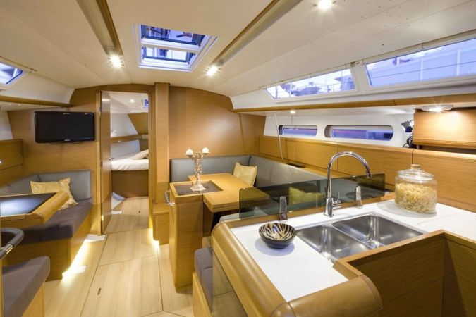 Jeanneau Sun Odyssey 419 | Sunsail 19