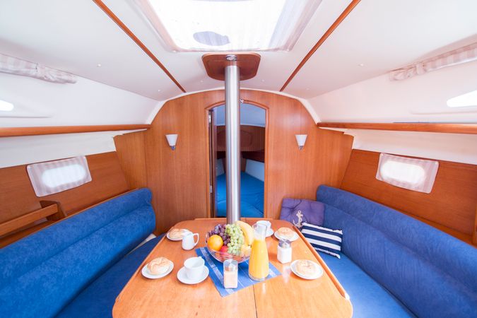 Jeanneau Sun Odyssey 32 | Ana 2
