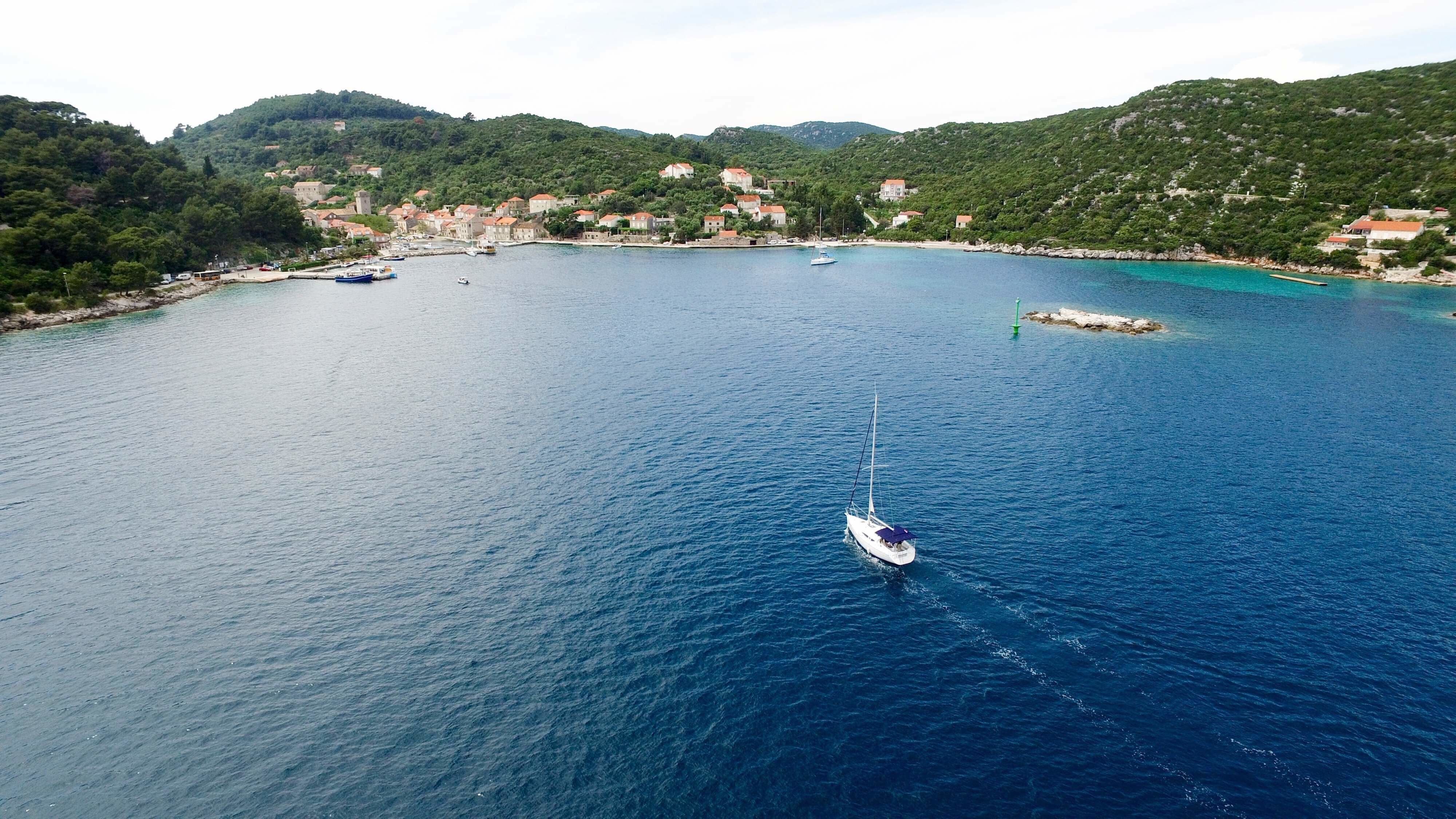 Jeanneau Sun Odyssey 32 | Ana 2