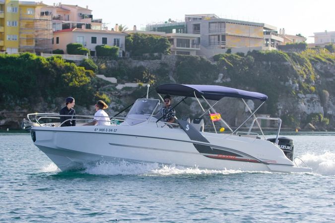 Beneteau Flyer 7.7 | Menorcamar 7