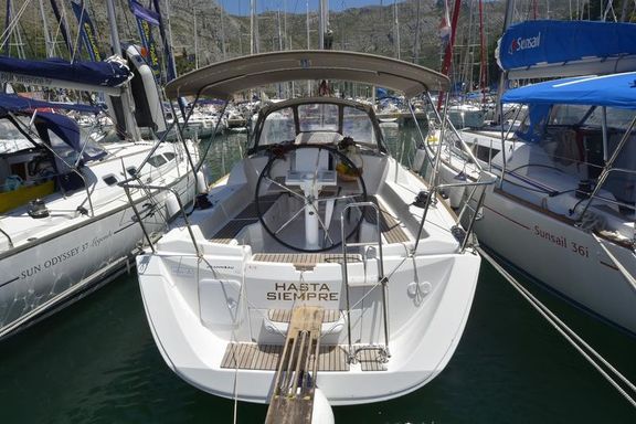 Sun Odyssey 33