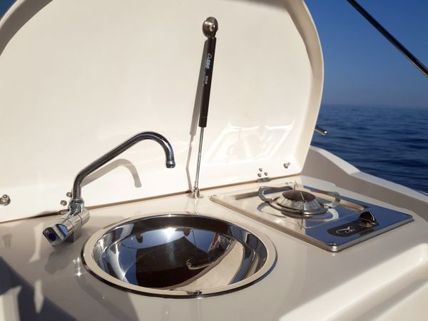 Mano Marine 23.10 | Marine