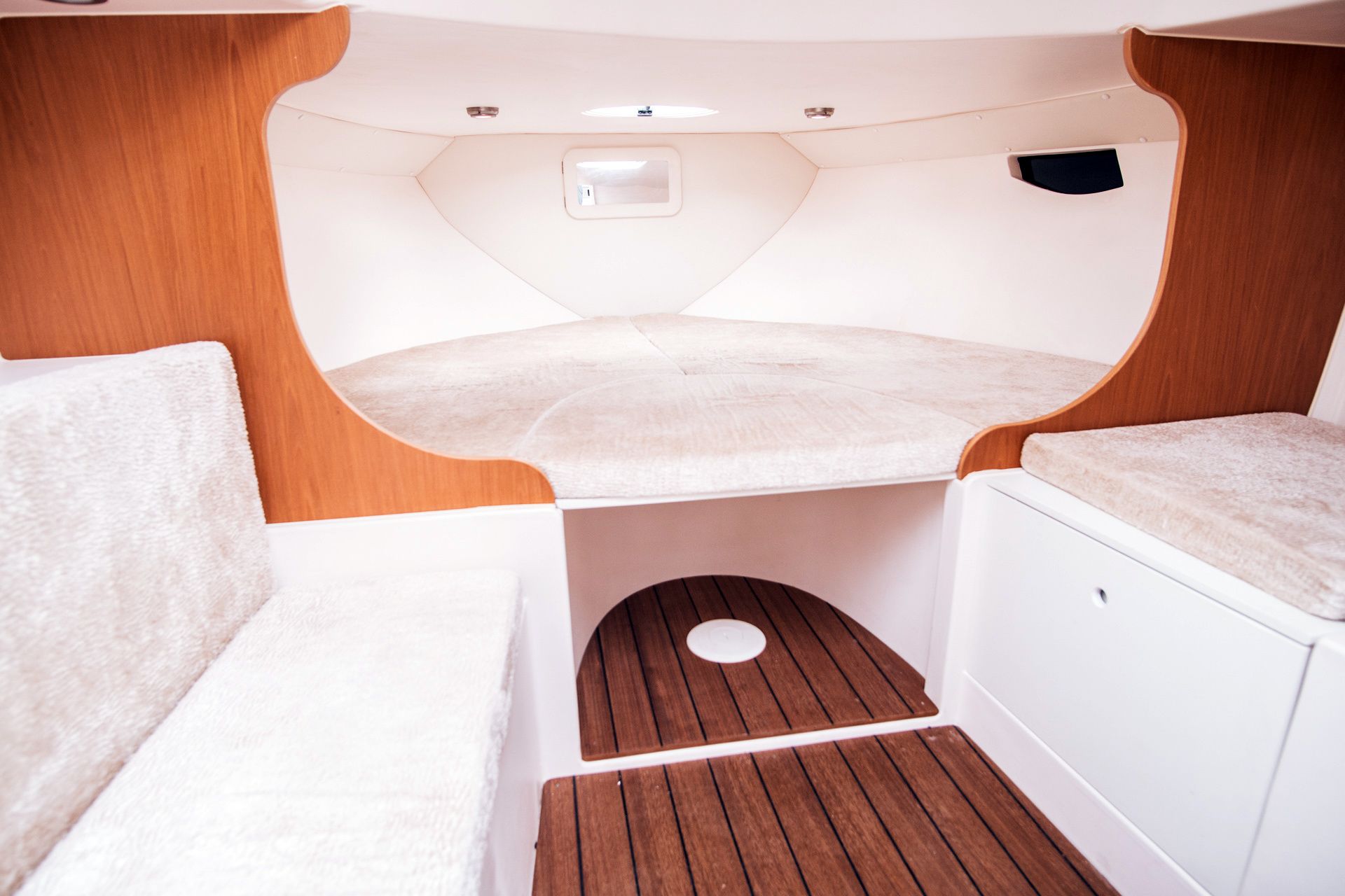 Mano Marine 23.10 | Marine