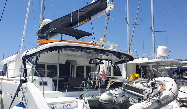 Lagoon 450 F | Calm Point