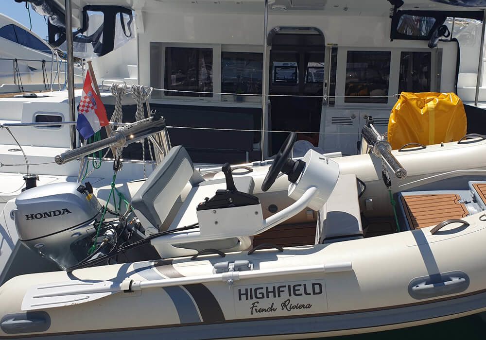 Lagoon 450 F | Calm Point