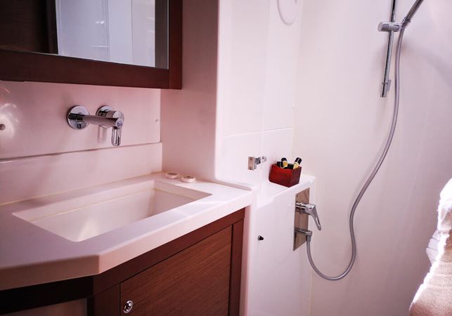 Lagoon 450 F | Calm Point