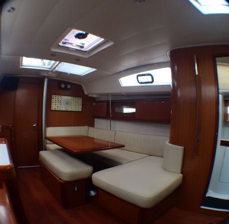 Beneteau Oceanis 40 | Anassa