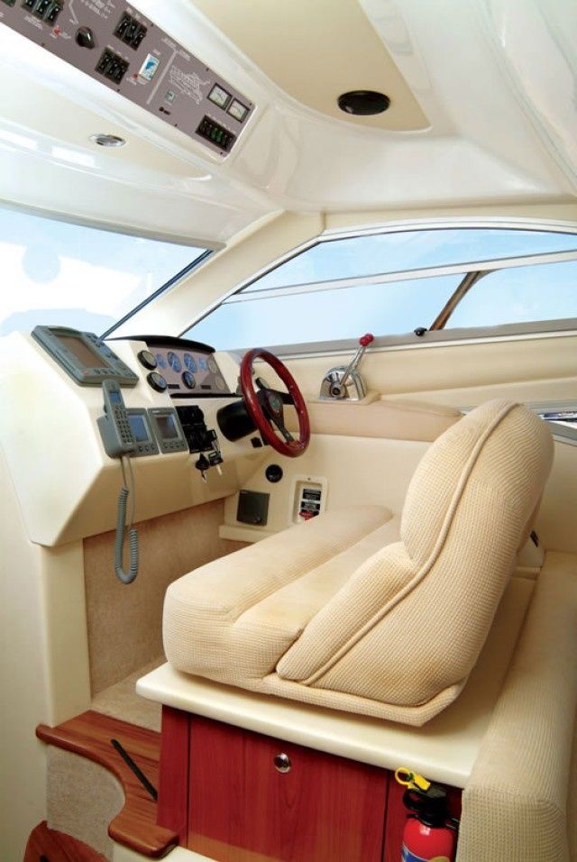 Sealine 34 | Little One