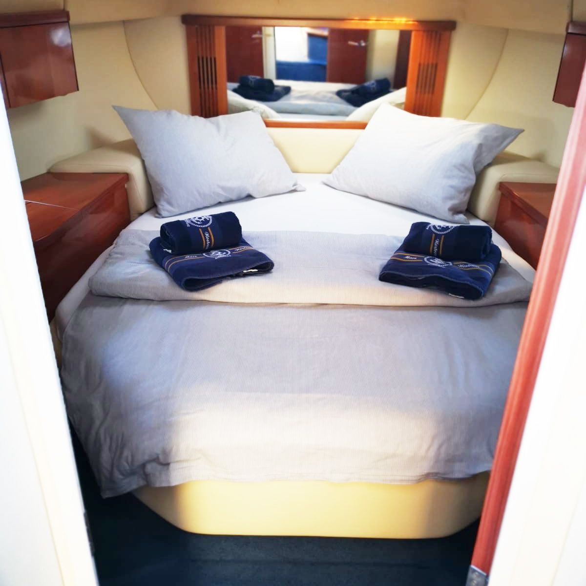 Sealine 34 | Little One