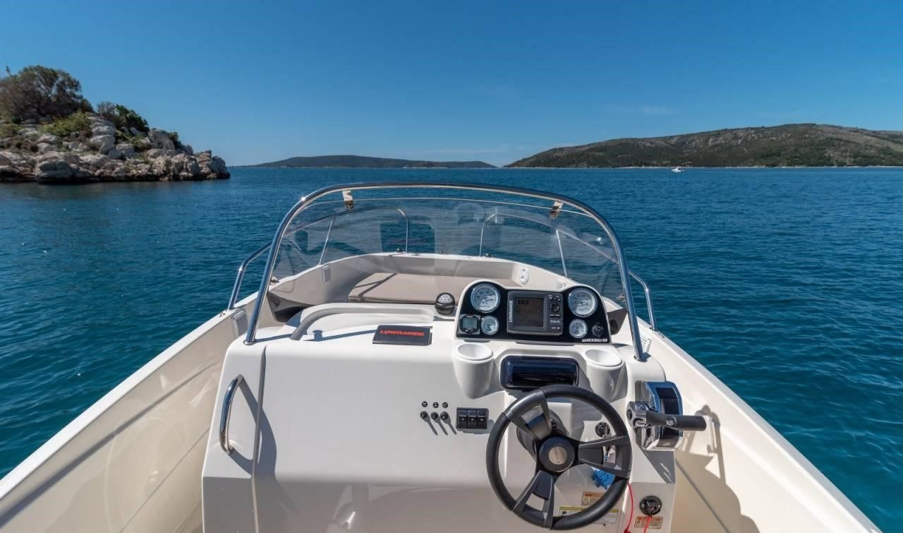 Quicksilver 605 | Activ Open