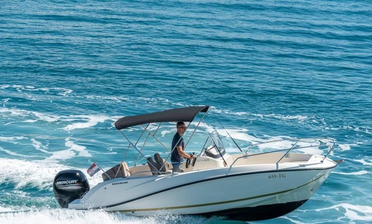 Quicksilver 605 | Activ Open