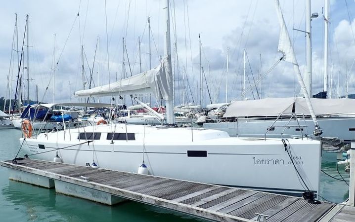 Hanse 385 | Iyarada