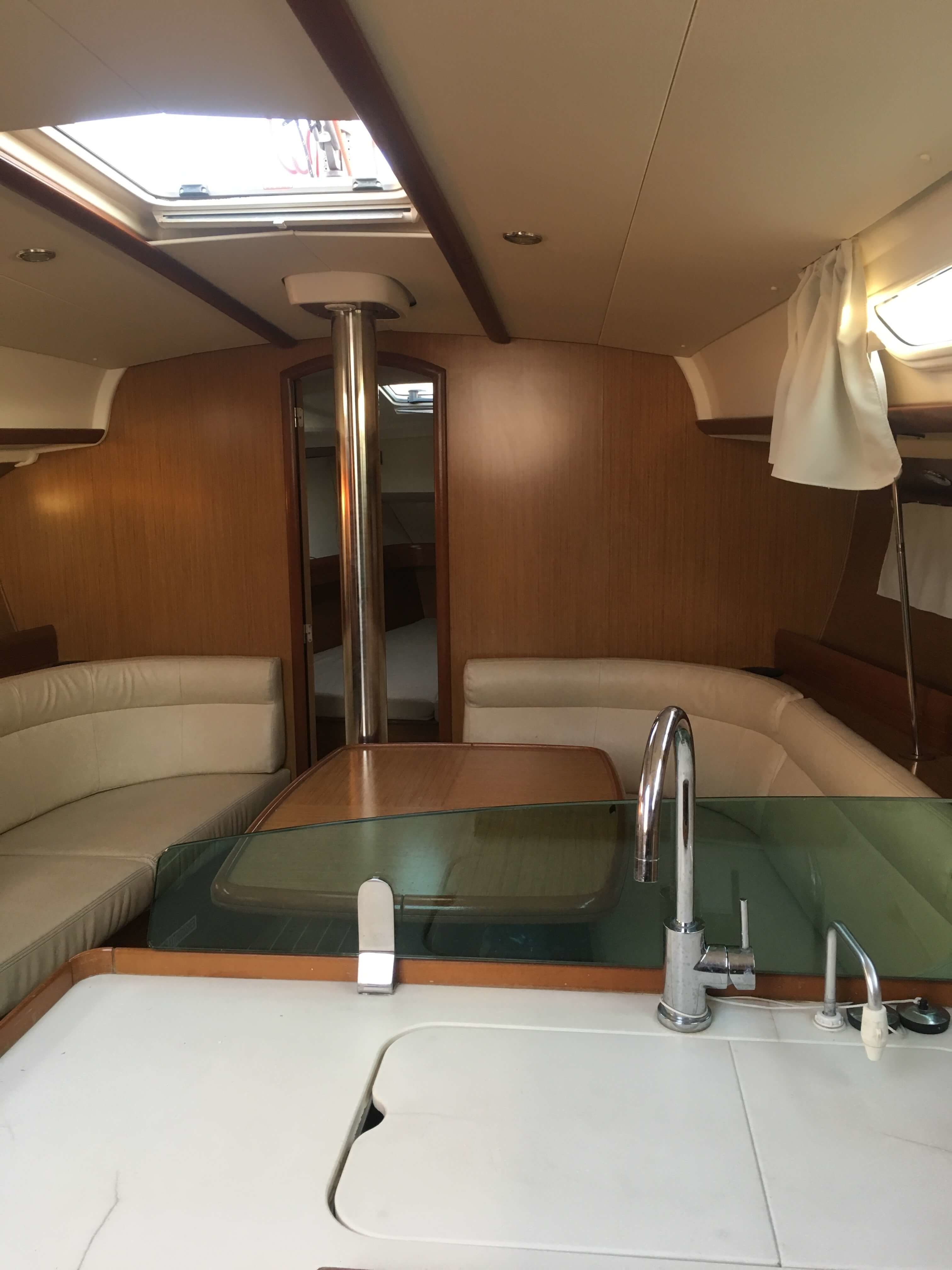 Jeanneau Sun Odyssey 39 | Sofia